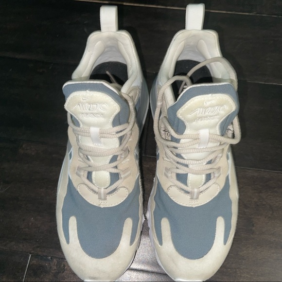 Very Nice Nike! Custom ordered and only wore a few times. - Picture 4 of 5